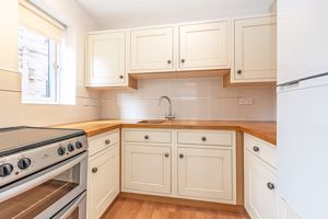 Kitchen- click for photo gallery